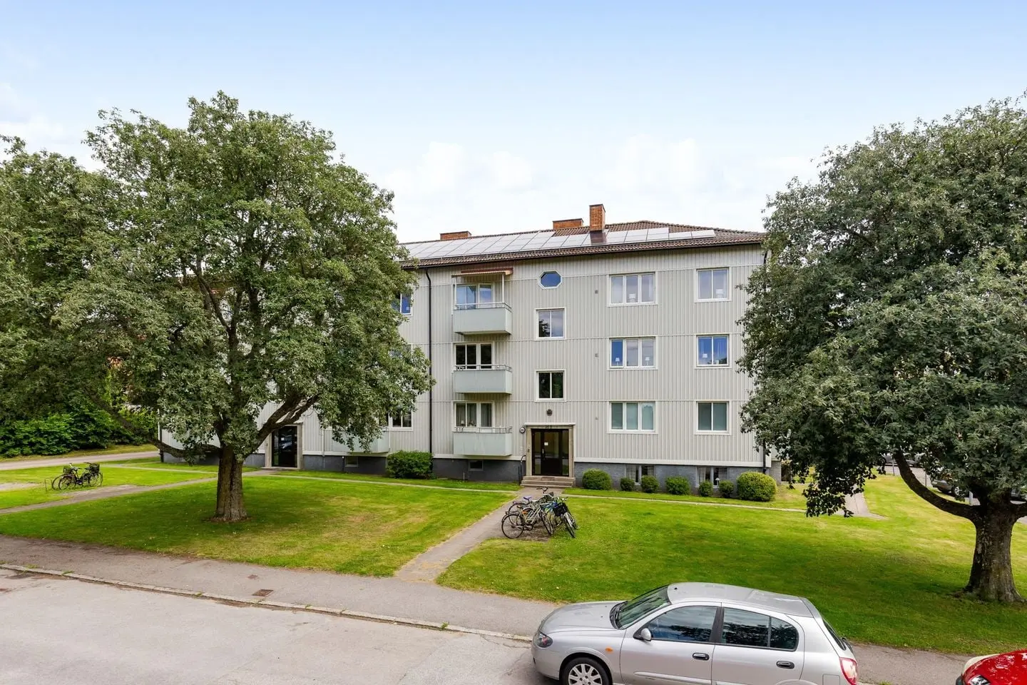 Bild 1 av 14 på Lagmansgatan 30 B