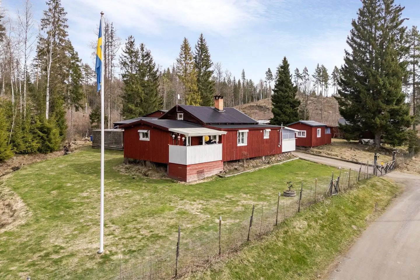 Villa, Berggården 48, Falun. Bild 1 av 36