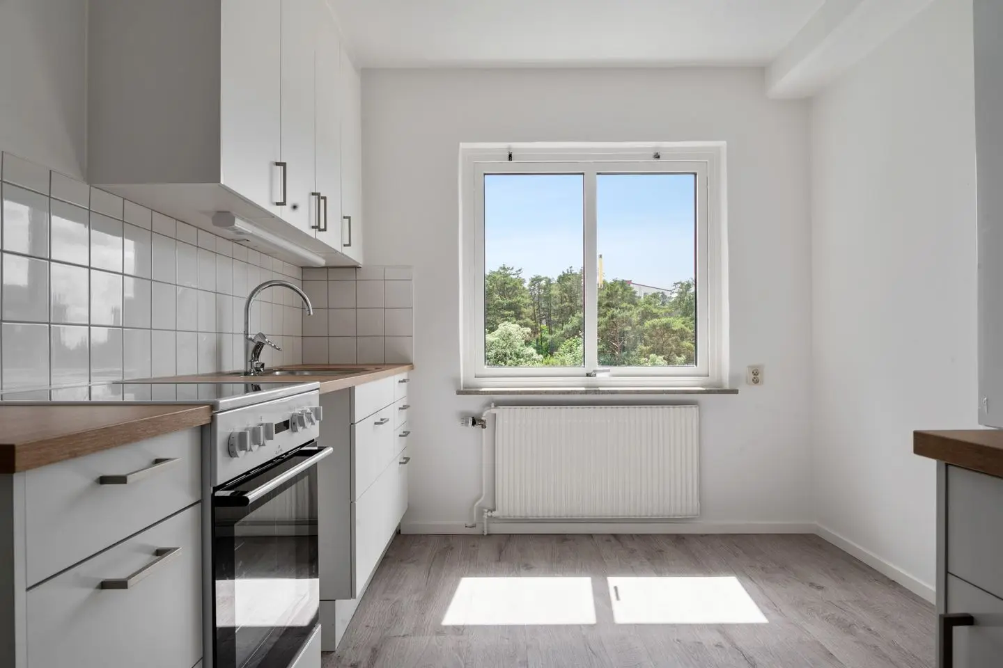 Lägenhet, Östra Midvintersgatan 13, Göteborg. Bild 1 av 15