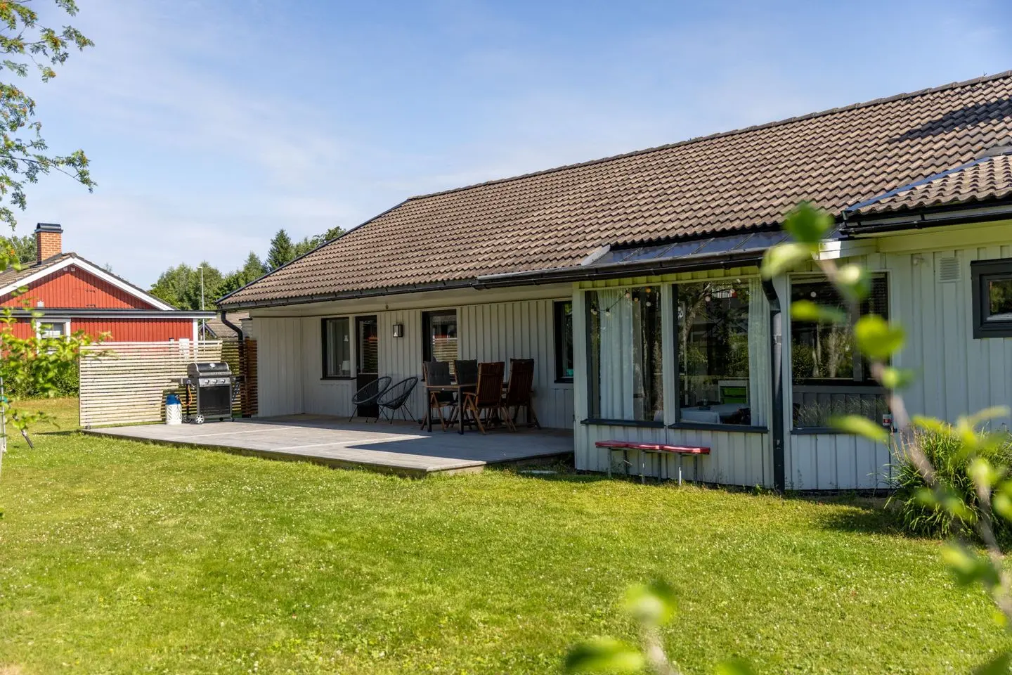 Image 1 of 38 of Umbårsvägen 1