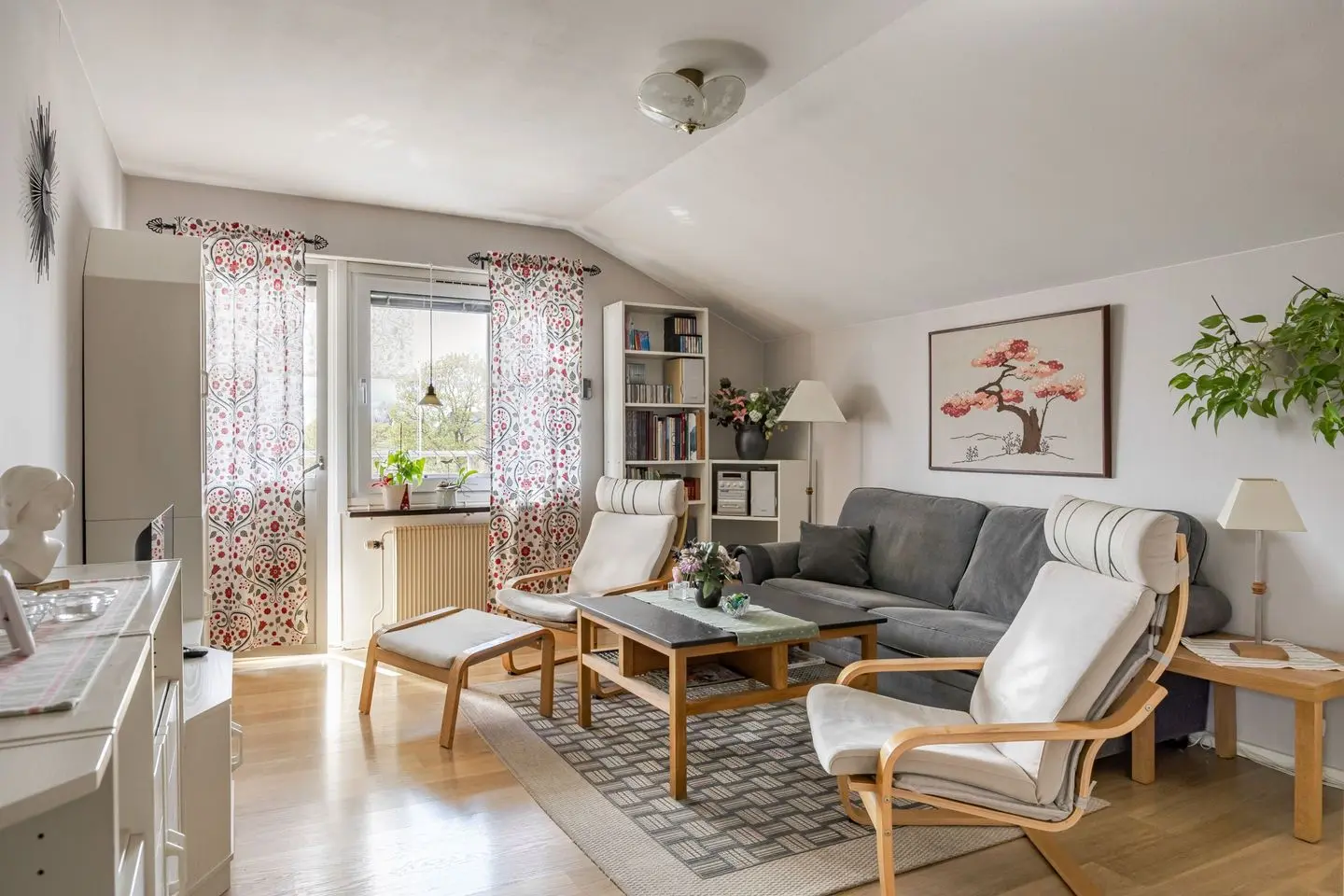 Bild 1 av 31 på Landsgatan 23B