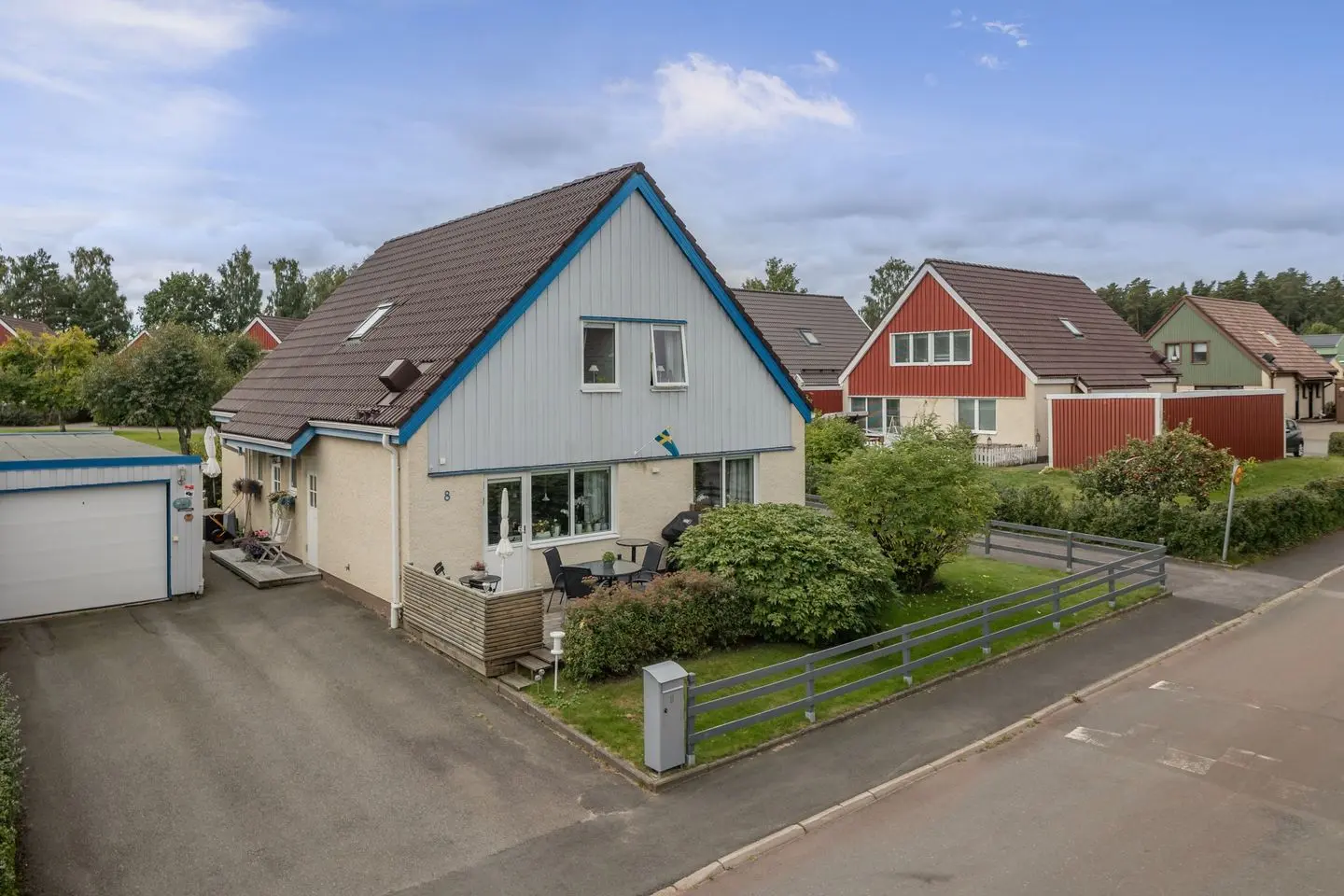 Bild 1 av 37 på Flugvägen 8