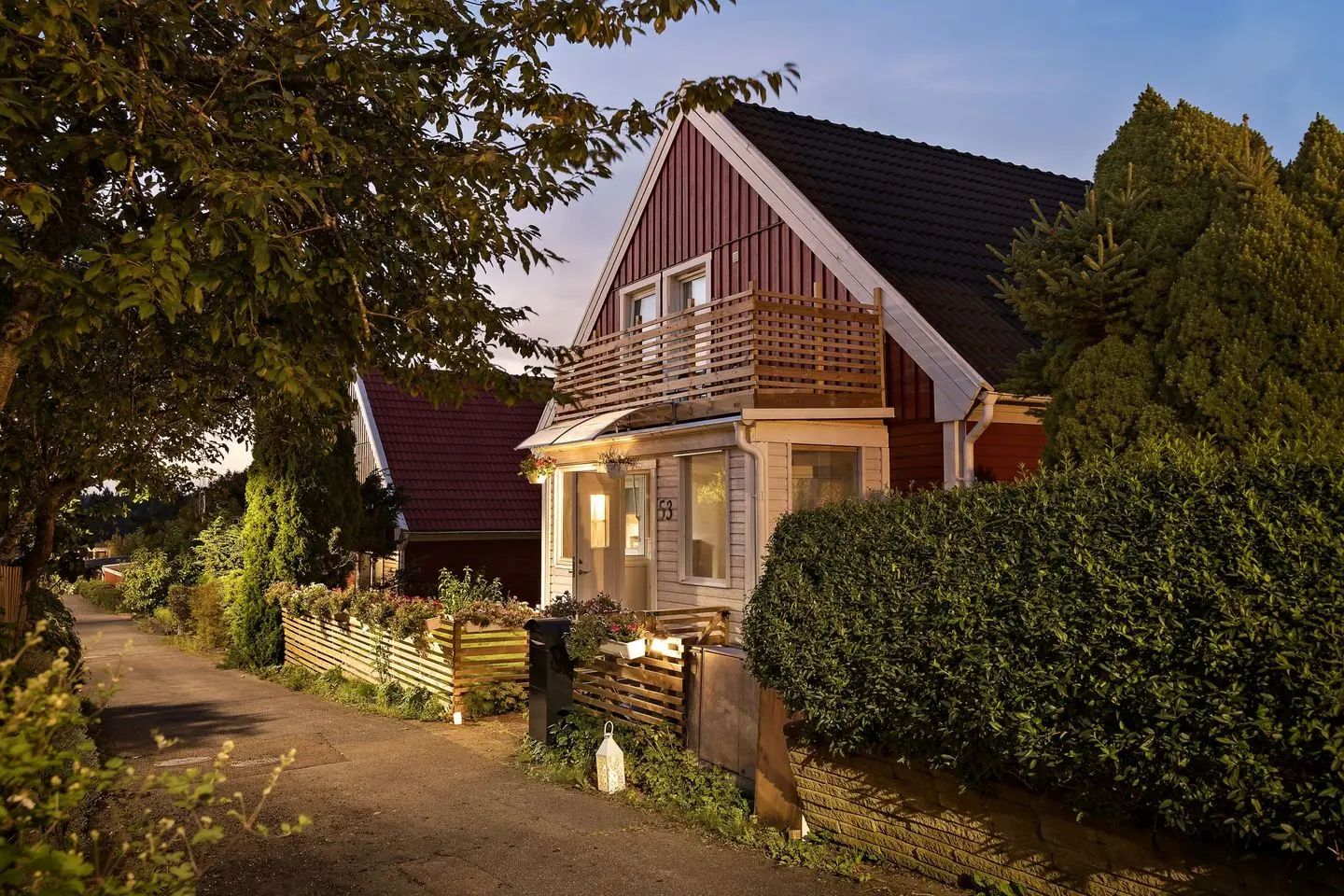 Villa, Idtjärnsgatan 53, Göteborg. Bild 1 av 31