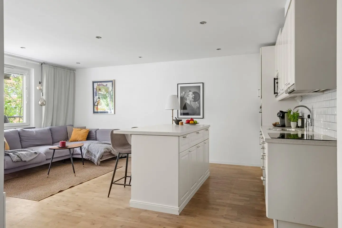 Lägenhet, Lillåkersvägen 50, Lidingö. Bild 1 av 27