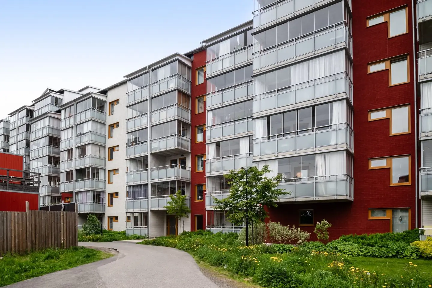 Lägenhet, Skärvstensgatan 50, Umeå. Bild 1 av 45