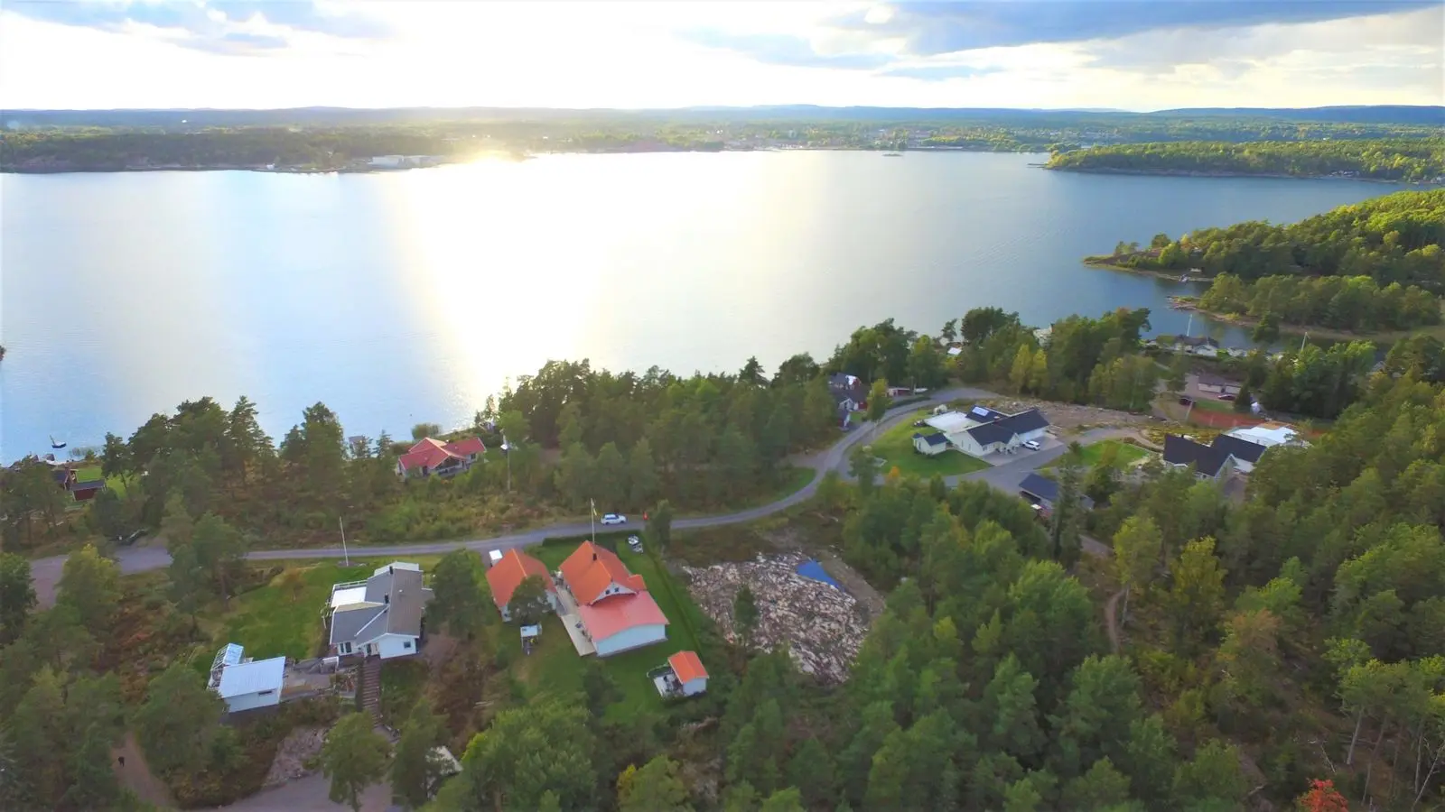 Bild 1 av 8 på Kilarna 2041