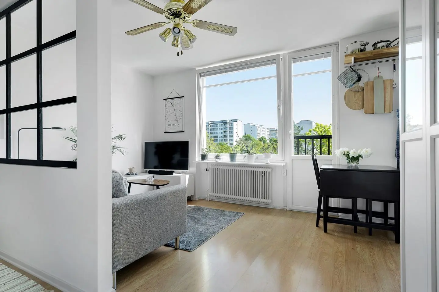 Apartment, Olshammarsgatan 75, Stockholm. Photo 1 of 19