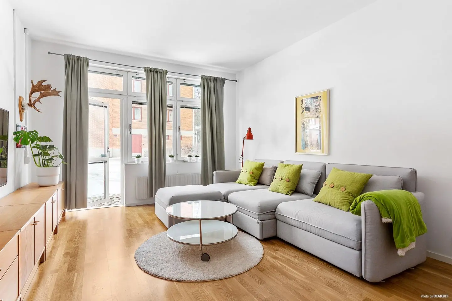 Apartment, Björnboda torg 7, Stockholm. Photo 1 of 22