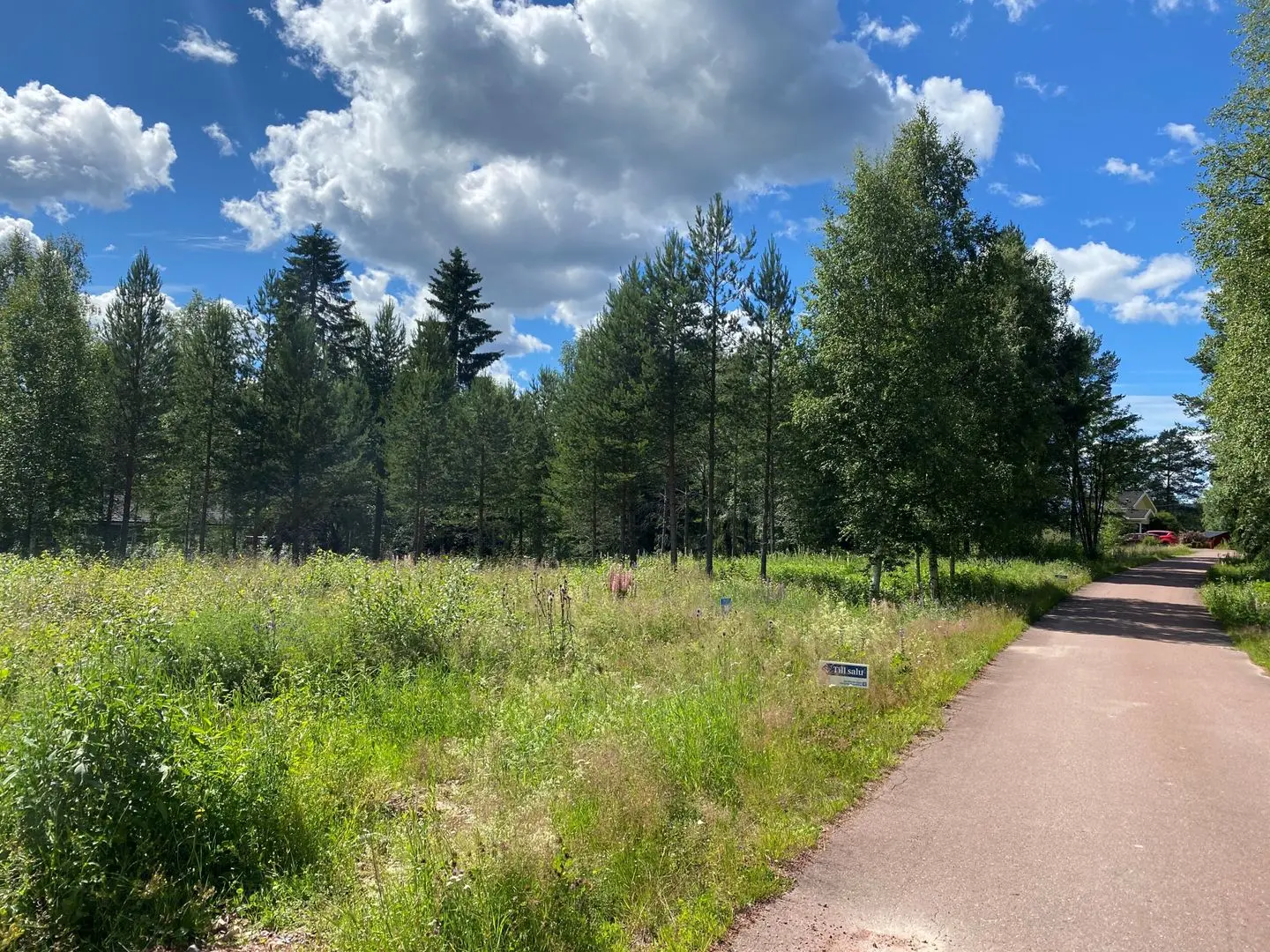 Bild 1 av 6 på Lundholmsvägen 1