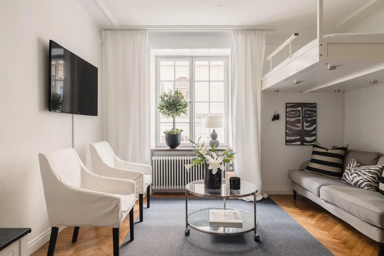 Apartment, Kammakargatan 64A, Stockholm. Photo 1 of 20