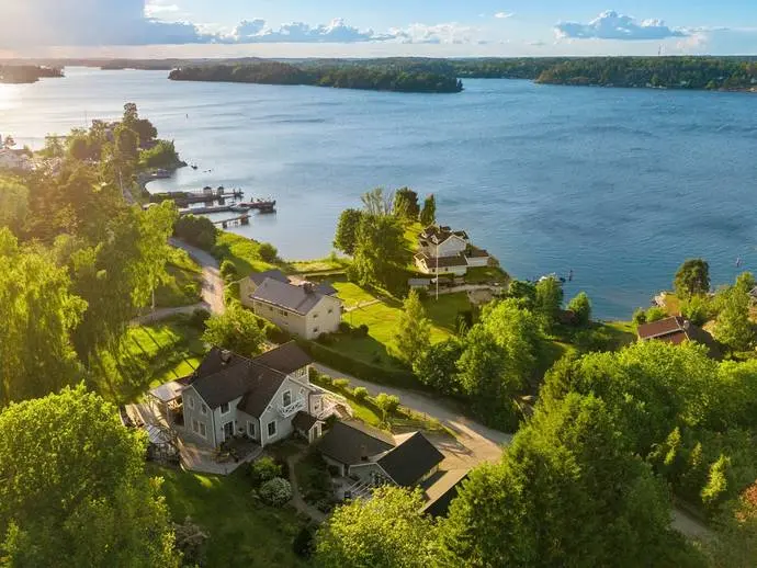 Bild 1 av 20 på Karlsruhevägen 15
