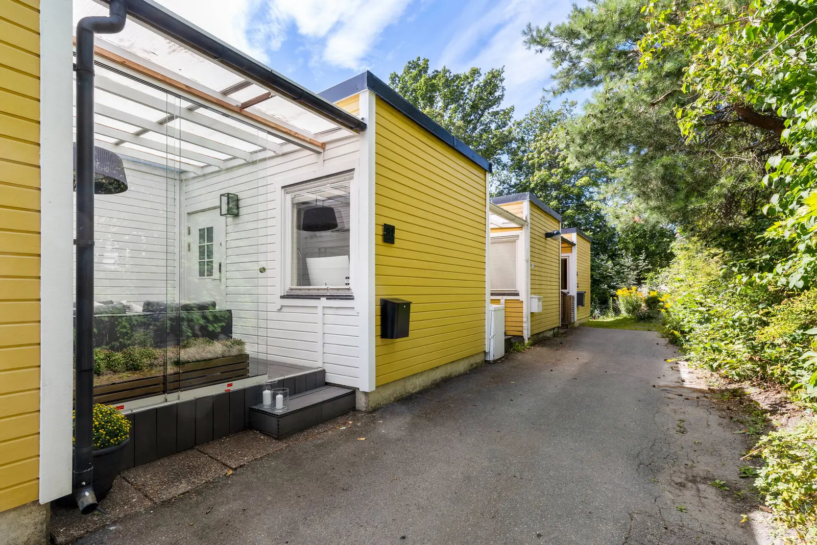Villa, Önskegången 91, Tyresö. Bild 1 av 20