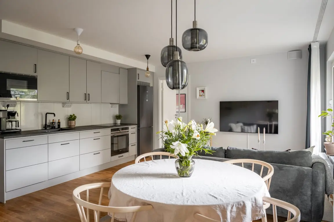 Lägenhet, Hovås Allé 40, Göteborg. Bild 1 av 3