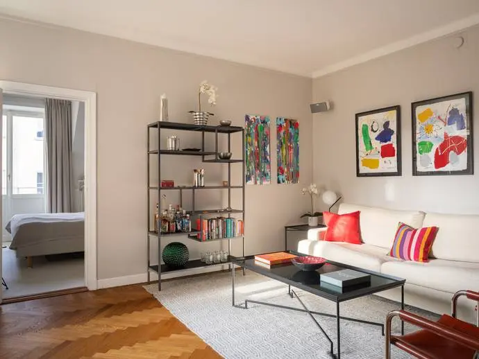 Apartment, Gumshornsgatan 7. Photo 1 of 15