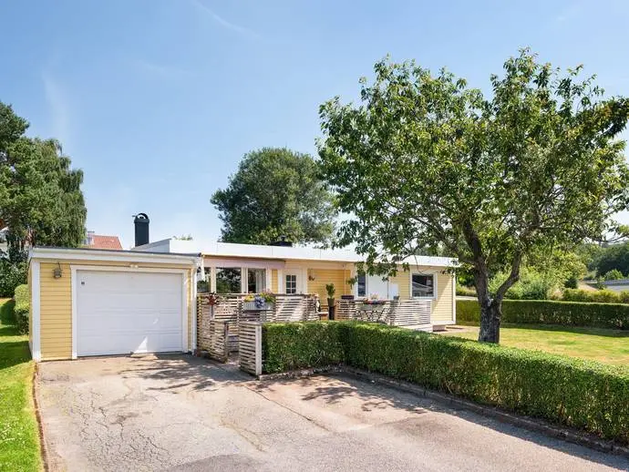 Bild 1 av 20 på Södra Fiskaregatan 60