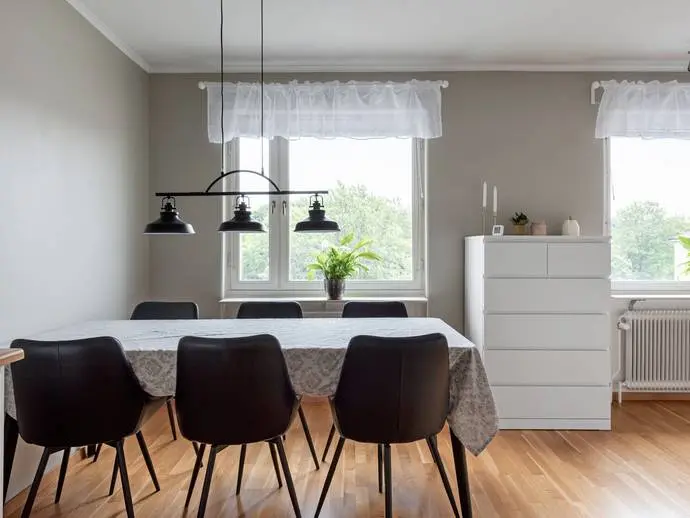 Lägenhet, Forsbyvägen 10C. Bild 1 av 20