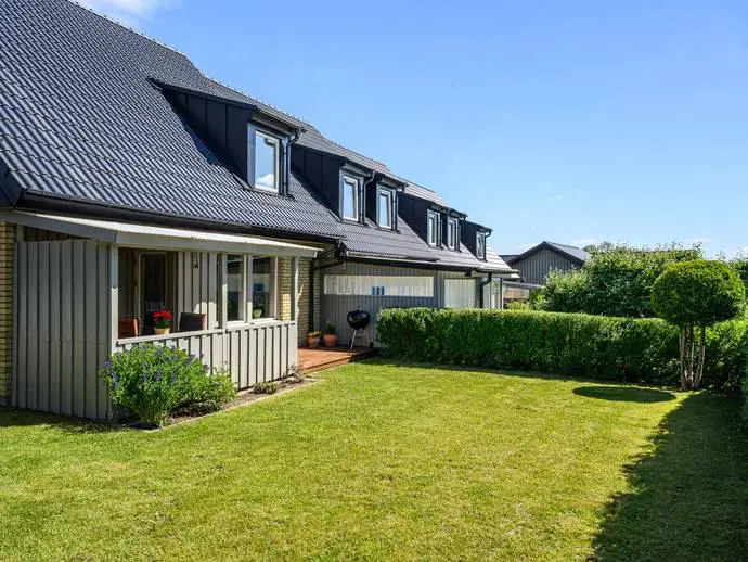 Bild 1 av 20 på Kantorsvägen 18