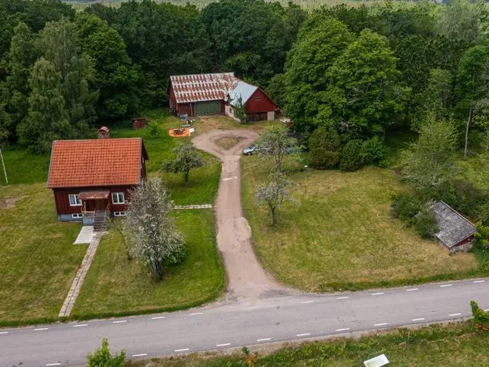 Bild 1 av 20 på Fägerstad Röagård 2
