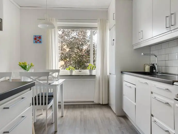 Apartment, Karlebygatan 4 F. Photo 1 of 19