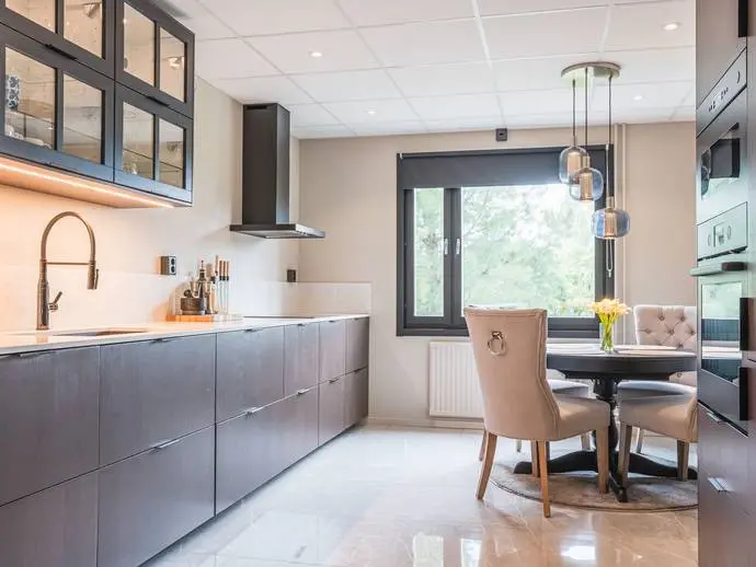 Lägenhet, Bryggargatan 3c. Bild 1 av 20