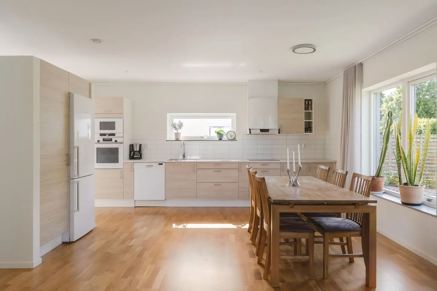 Lägenhet, Korundvägen 16, Halmstad. Bild 1 av 18