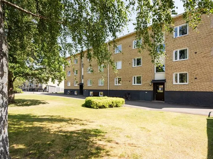 Lägenhet, Södra Ringvägen 10A, Tidaholm. Bild 1 av 16
