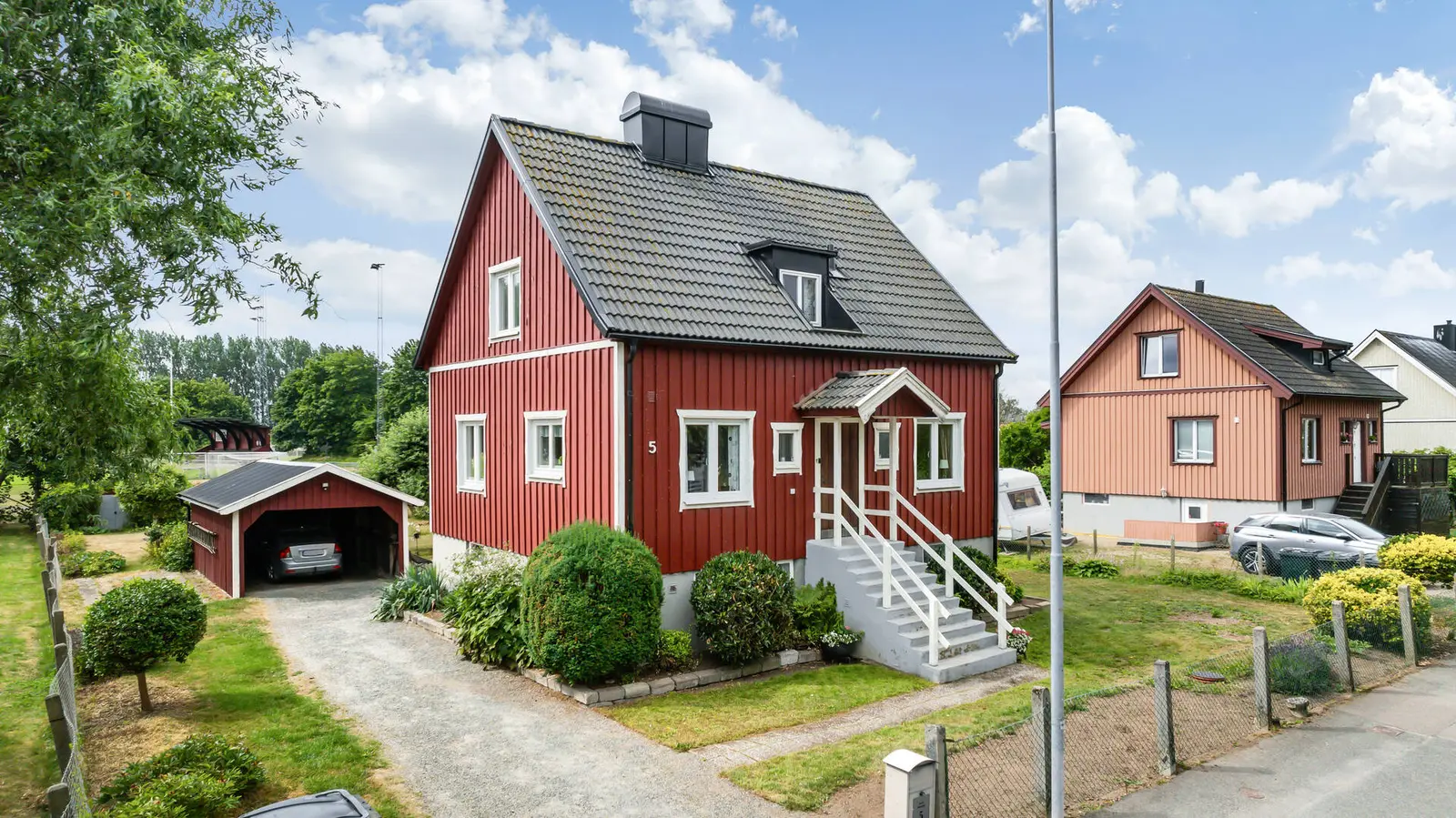 Villa, Dalavägen 5, Kristianstad. Bild 1 av 20