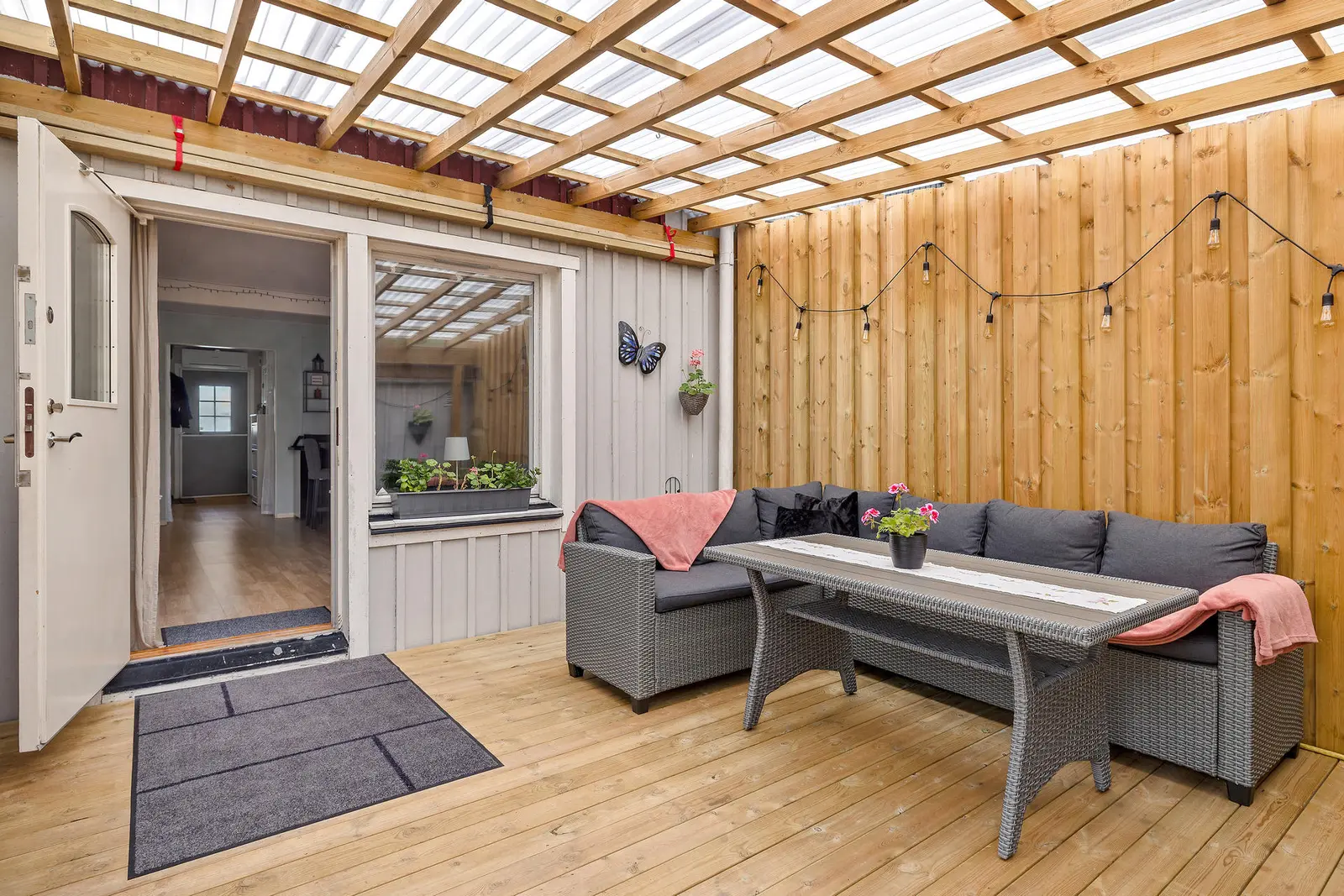 Semi-detached/terraced, Oriongatan 81, Sigtuna. Photo 1 of 15