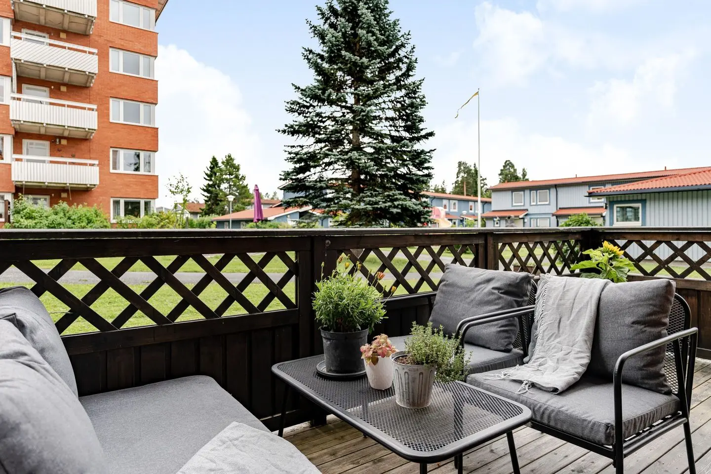 Lägenhet, Anarisvägen 19, Östersund. Bild 1 av 24