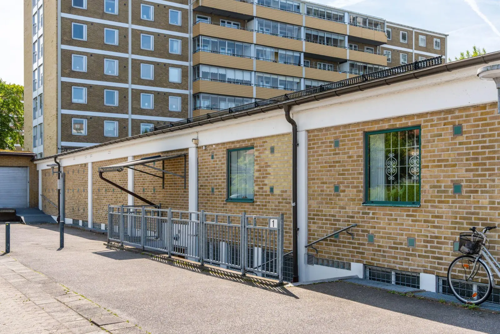 Apartment, Falkmansgatan 1 (Bostadsrättslokal), Malmö. Photo 1 of 15