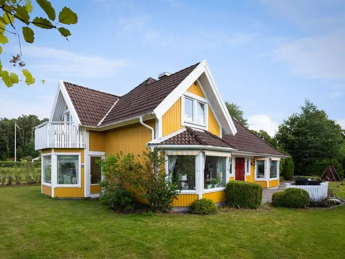 Bild 1 av 20 på Solgårdsvägen 4