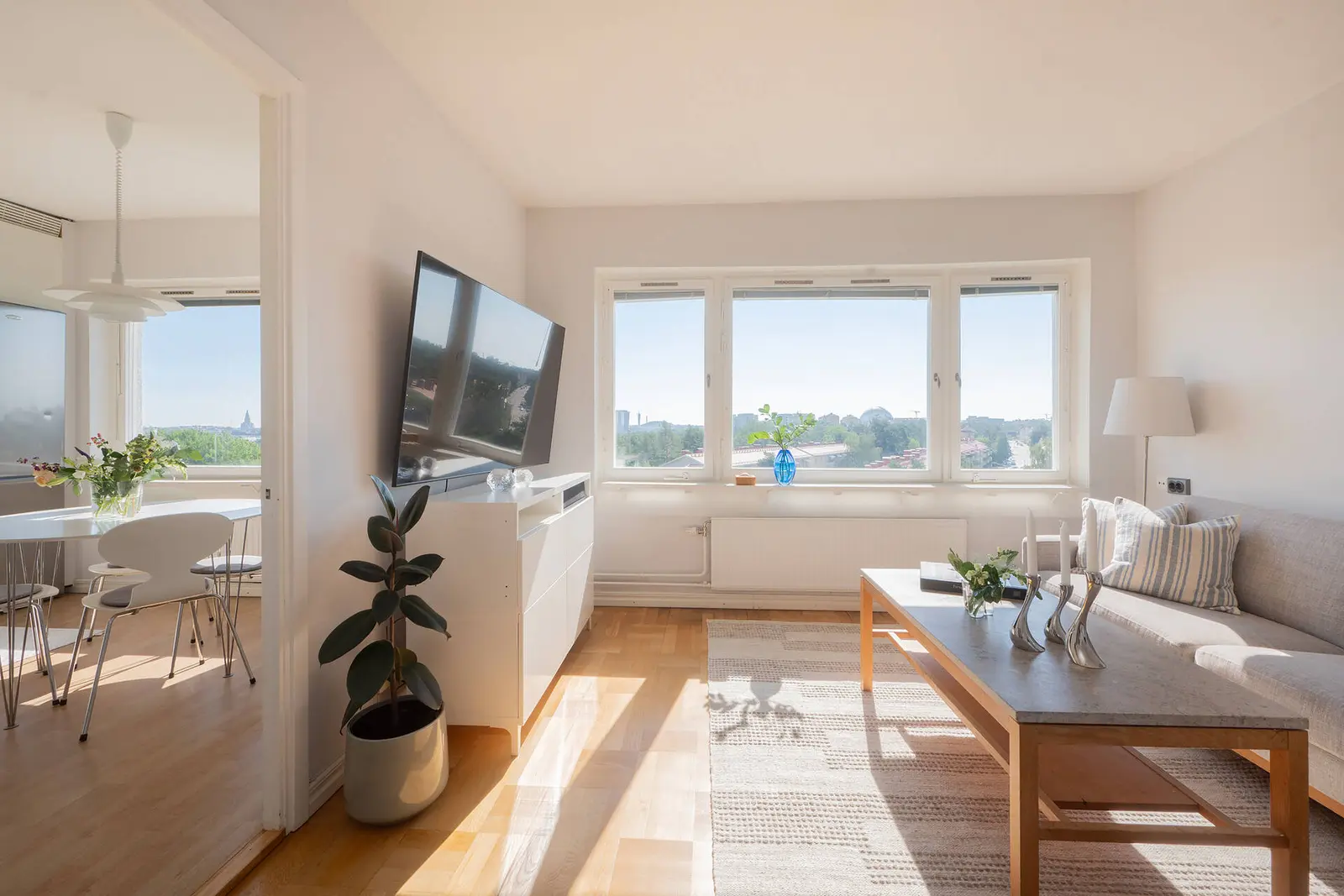 Apartment, Sköntorpsvägen 126, Årsta. Photo 1 of 20