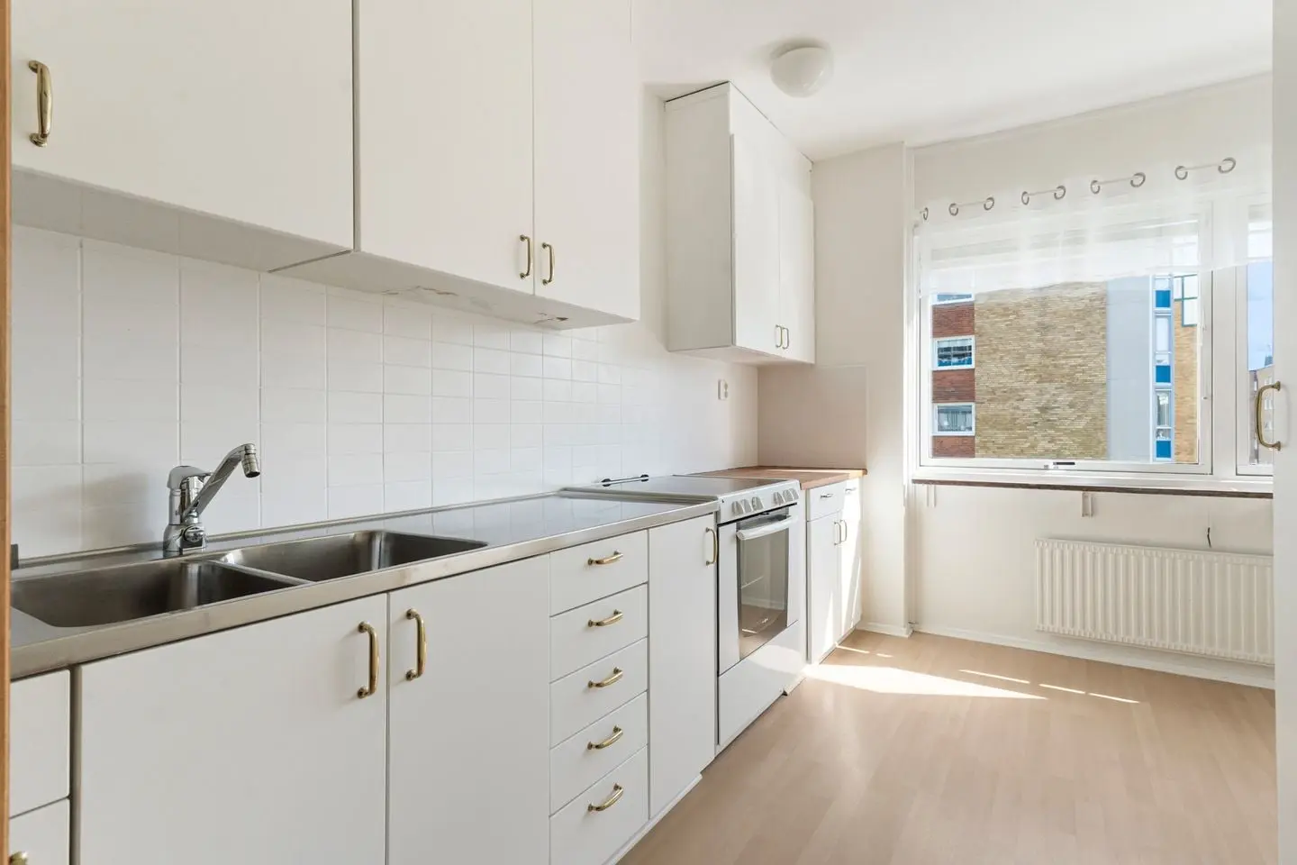Apartment, Karlstorpsvägen 110, Trollhättan. Photo 1 of 21