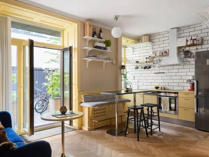 Lägenhet, Hökens gata 7B. Bild 1 av 20