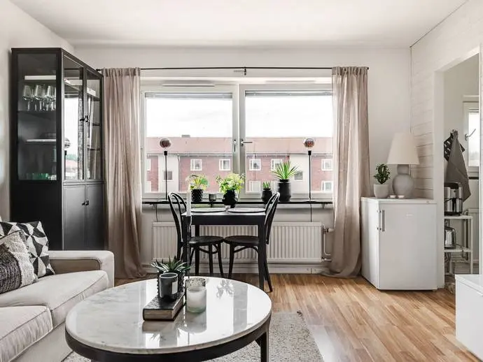 Apartment, Hagavägen 15. Photo 1 of 18