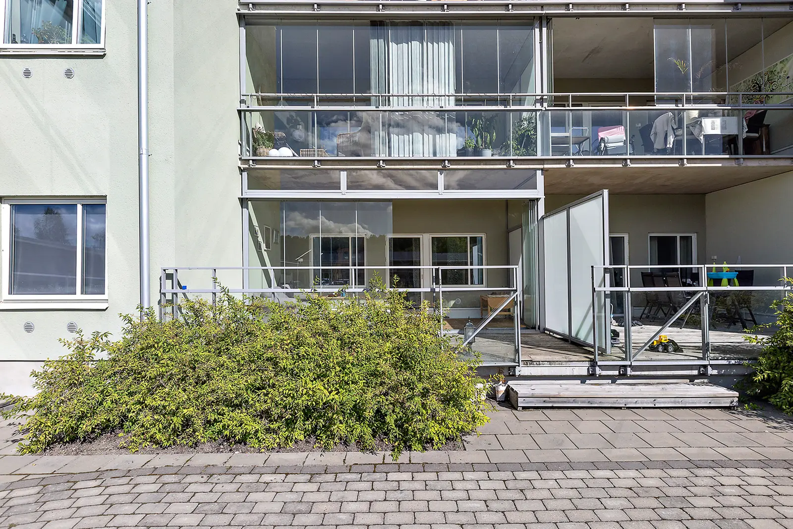 Apartment, Karlsdalsallén 47A. Photo 1 of 5