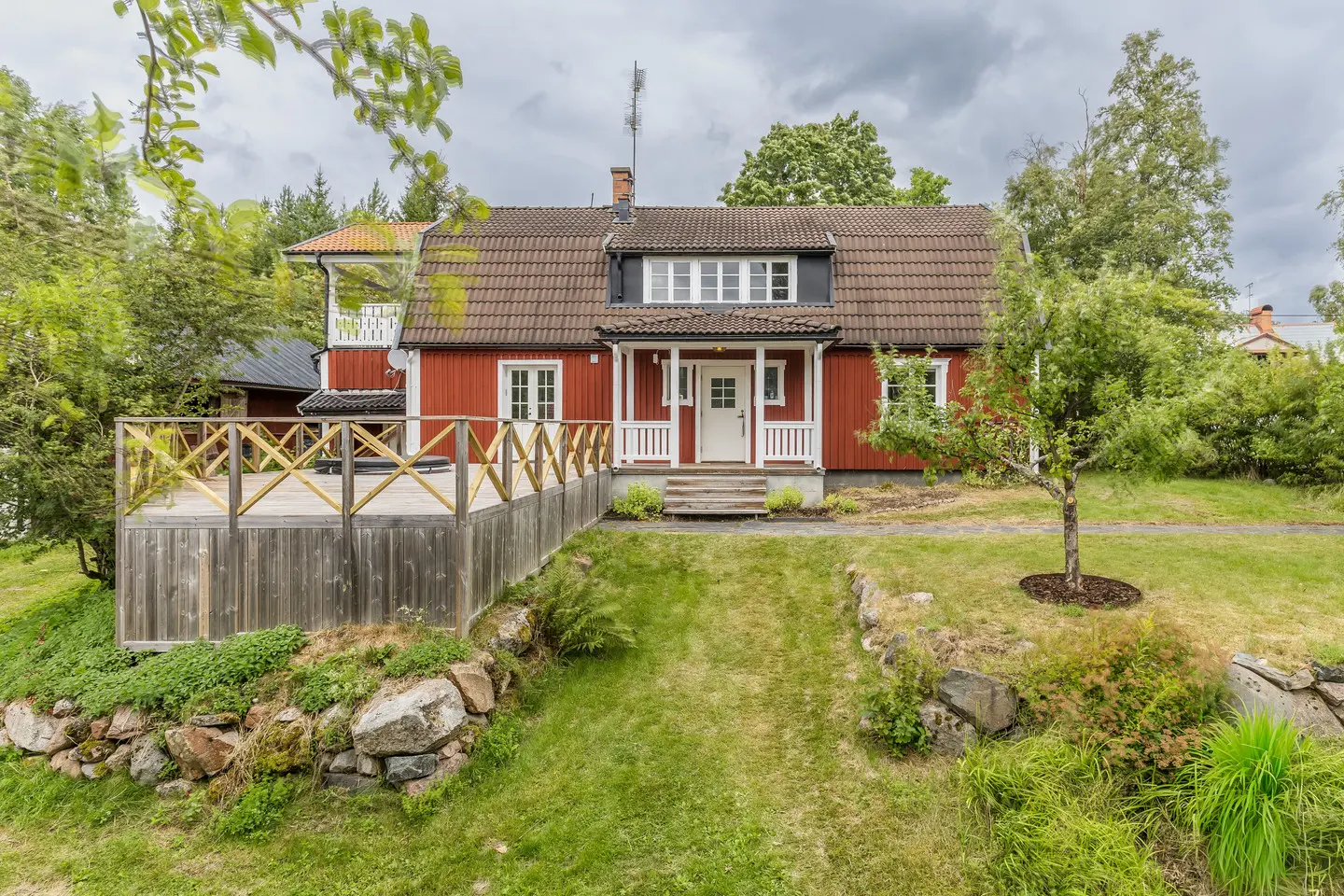 Bild 1 av 5 på Kallhagvägen 1