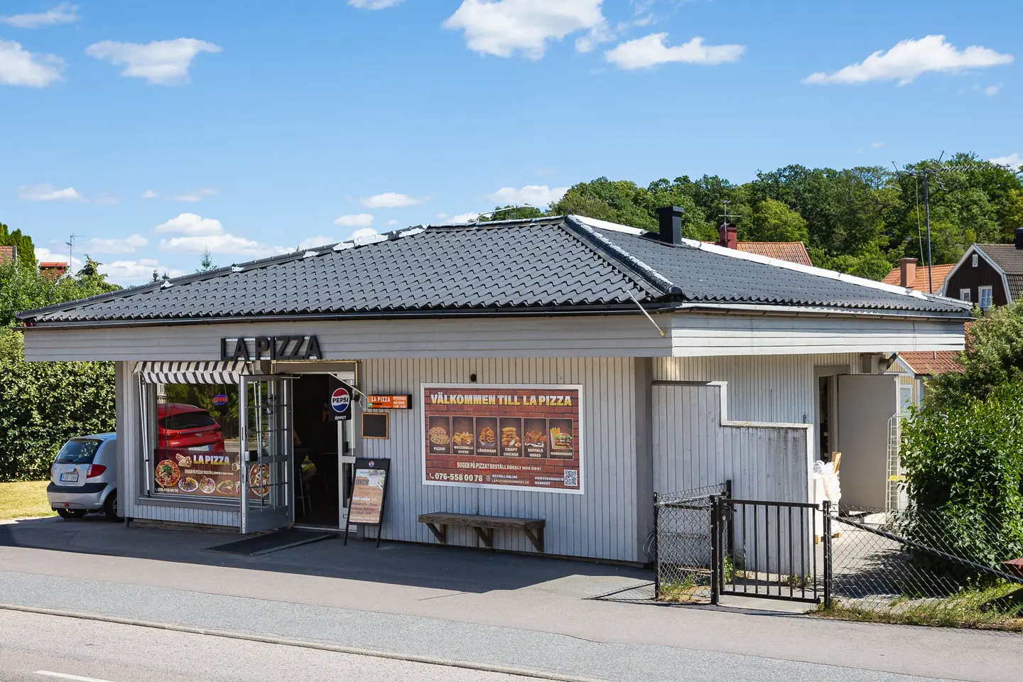 Bild 1 av 3 på Vierydsvägen 19