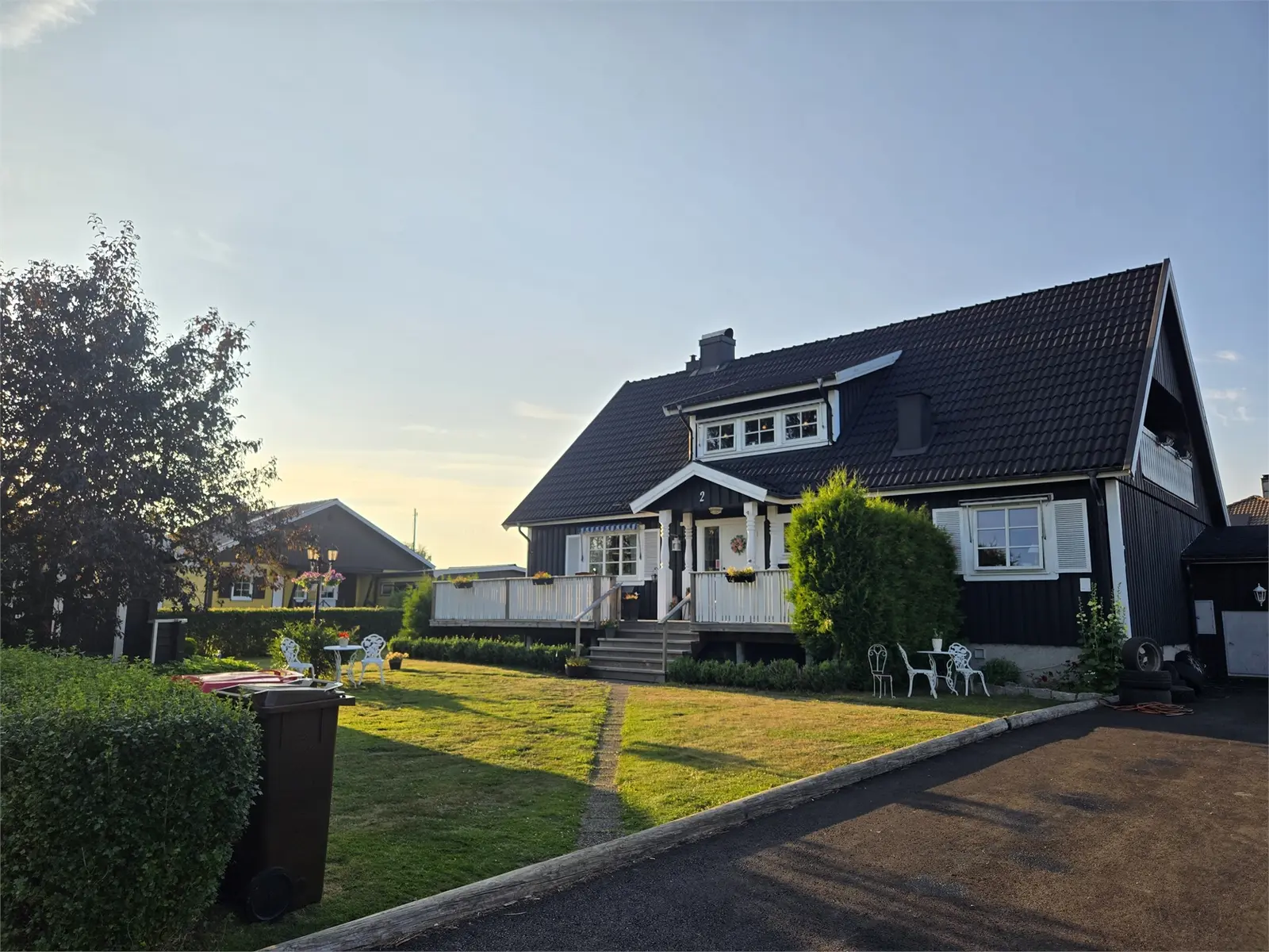 Image 1 of 5 of Nedre villavägen 2