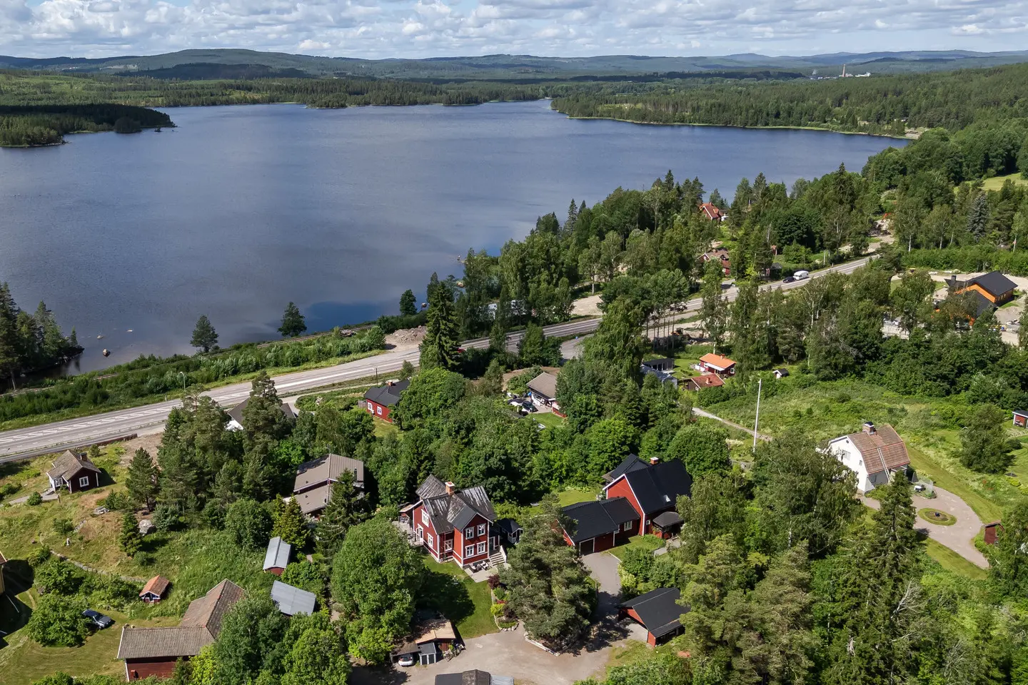 Bild 1 av 5 på Bergsgården 254