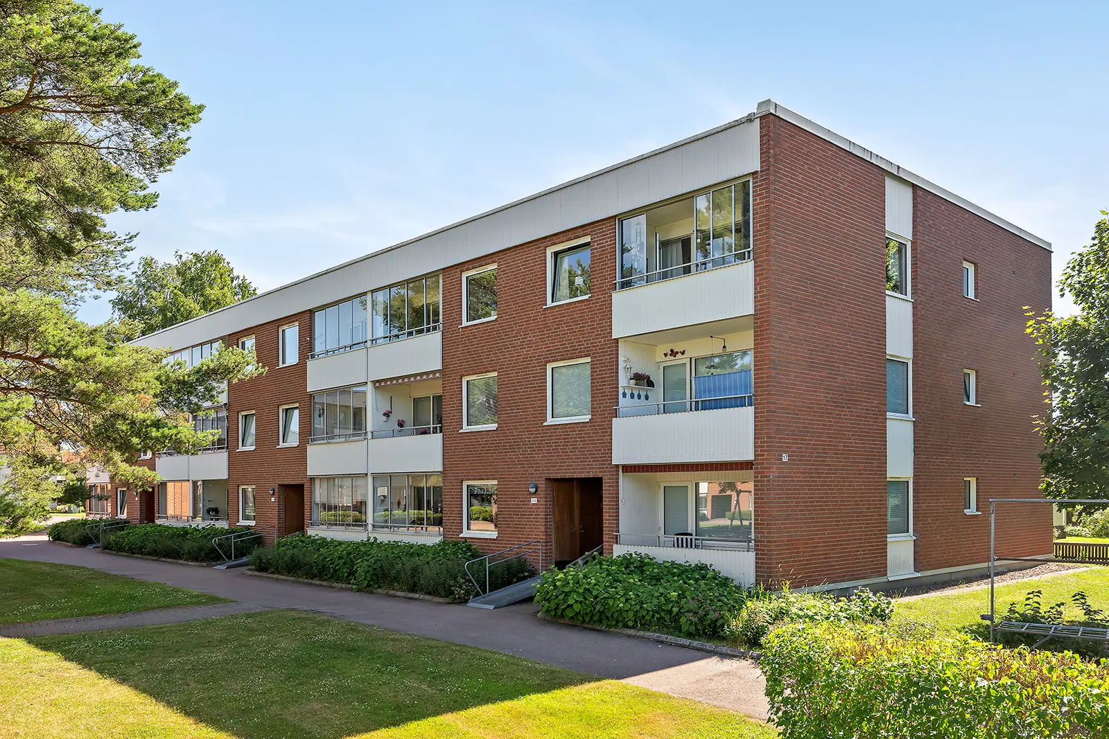 Lägenhet, Karlskogavägen 17 C Lgh 1201, Kristinehamn. Bild 1 av 5