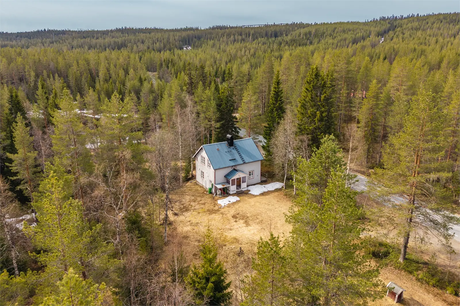 Fritidshus, Mörkret Där väst 63, Älvdalen. Bild 1 av 5
