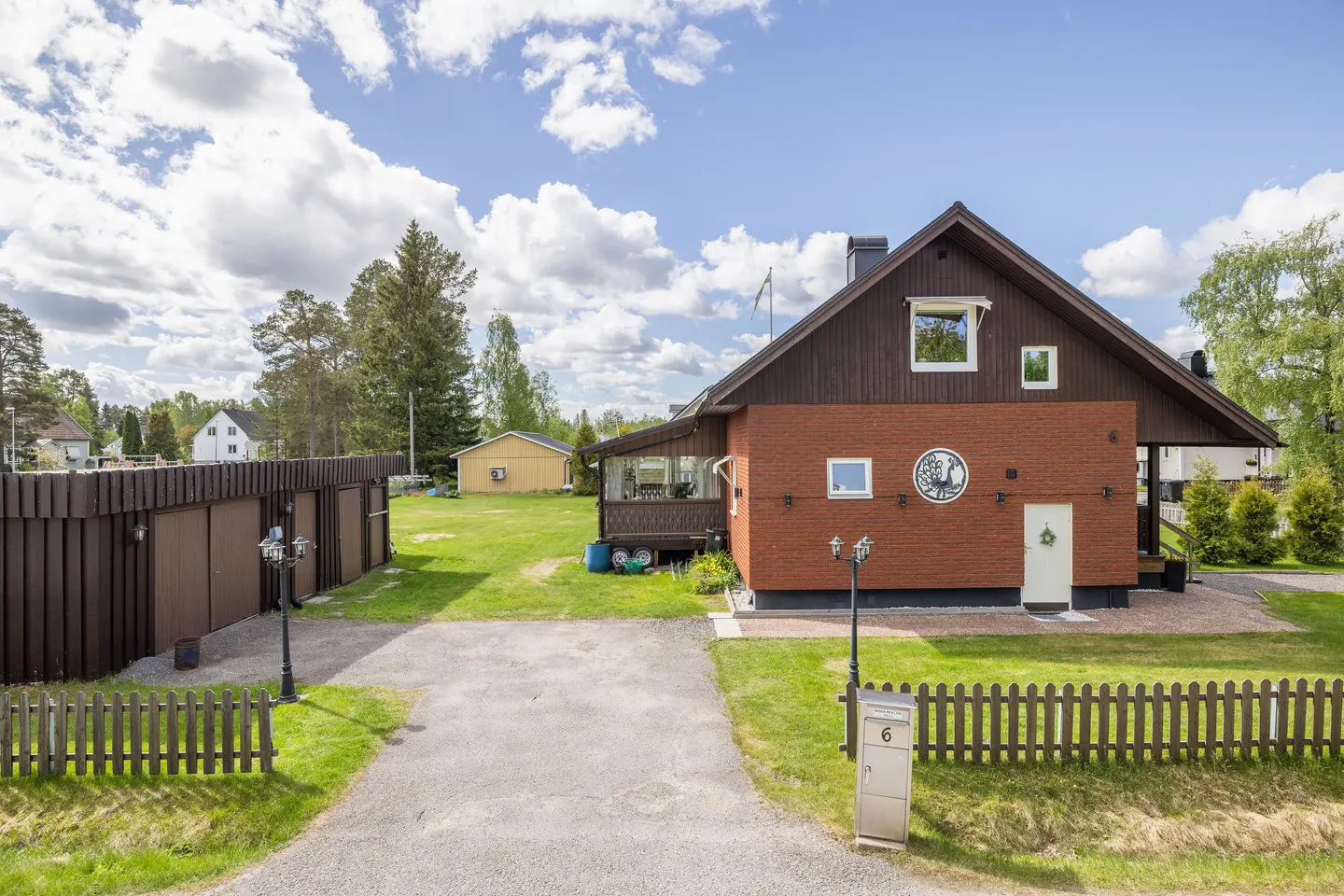 Villa, Snickarvägen 6, Timrå. Bild 1 av 5