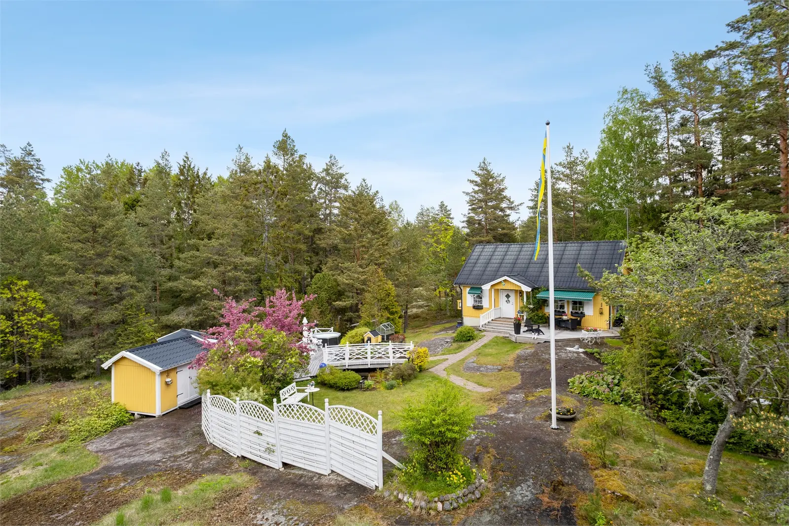 Fritidshus, Lötstrandsvägen 9, Valdemarsvik. Bild 1 av 5