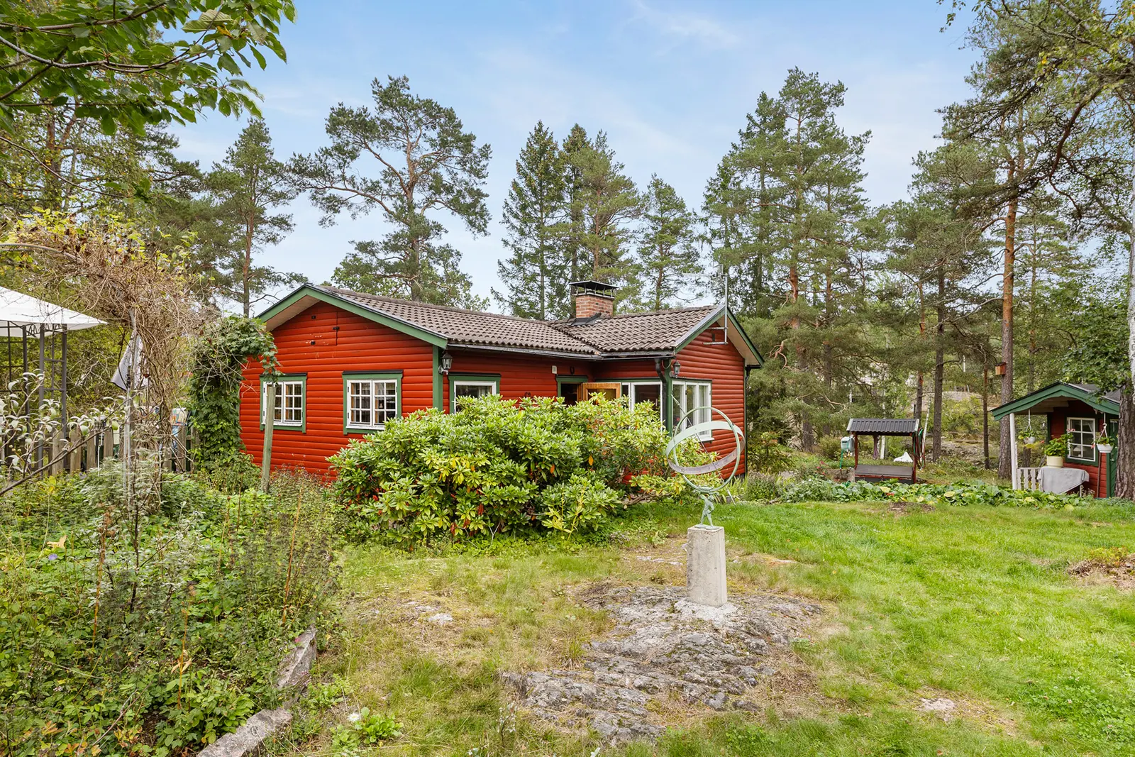 House, Ullbergsvägen 8, Tyresö. Photo 1 of 5