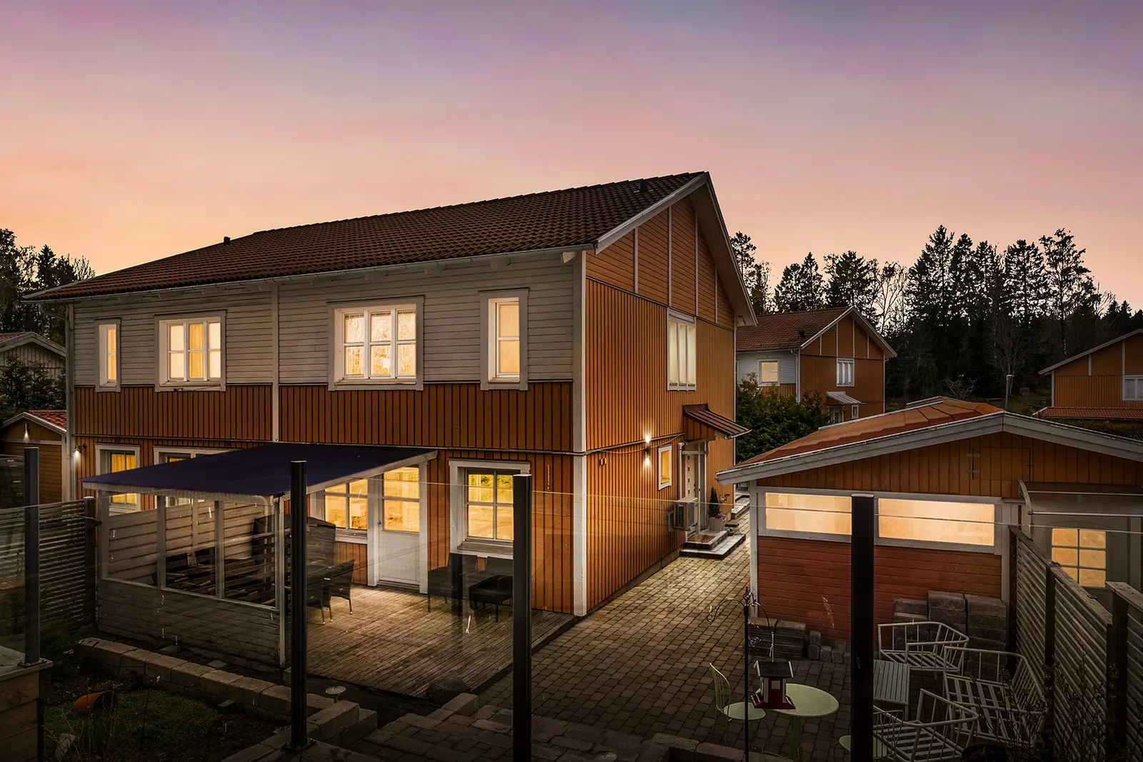 Bild 1 av 5 på Högdalastigen 22