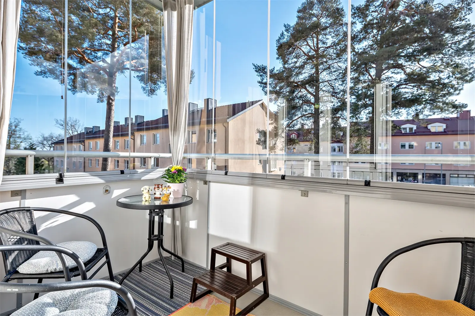 Bild 1 av 5 på Hamngatan 45D