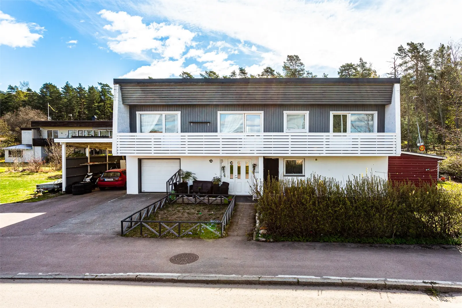 House, Torsgatan 43, Kungsör. Photo 1 of 5