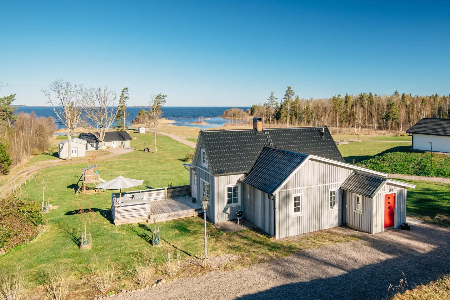 Bild 1 av 5 på Ekenäs Sjöholma 2
