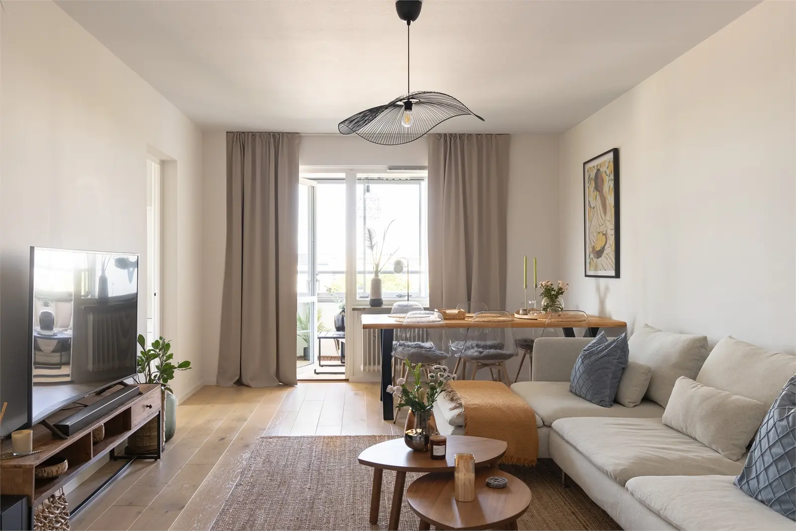 Apartment, Per Albin Hanssons väg 52 A. Photo 1 of 5